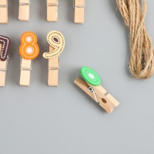 10-Piece Decorative Numbered Wooden Craft Clips with Jute Twine - Image 3
