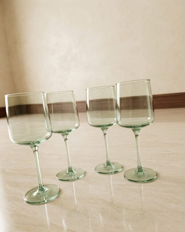 wine glass